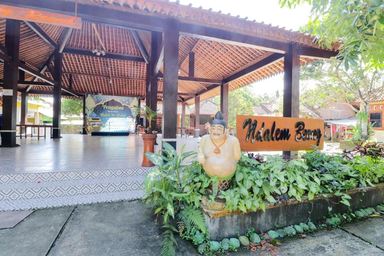 Omah Rohadi Syariah By Ndalem Beong Hotel Magelang Buitenkant foto